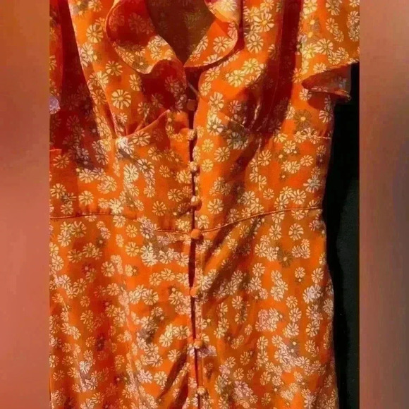 Women’s Urban Outfitters Button Front Floral Dress - Picture 2 of 5